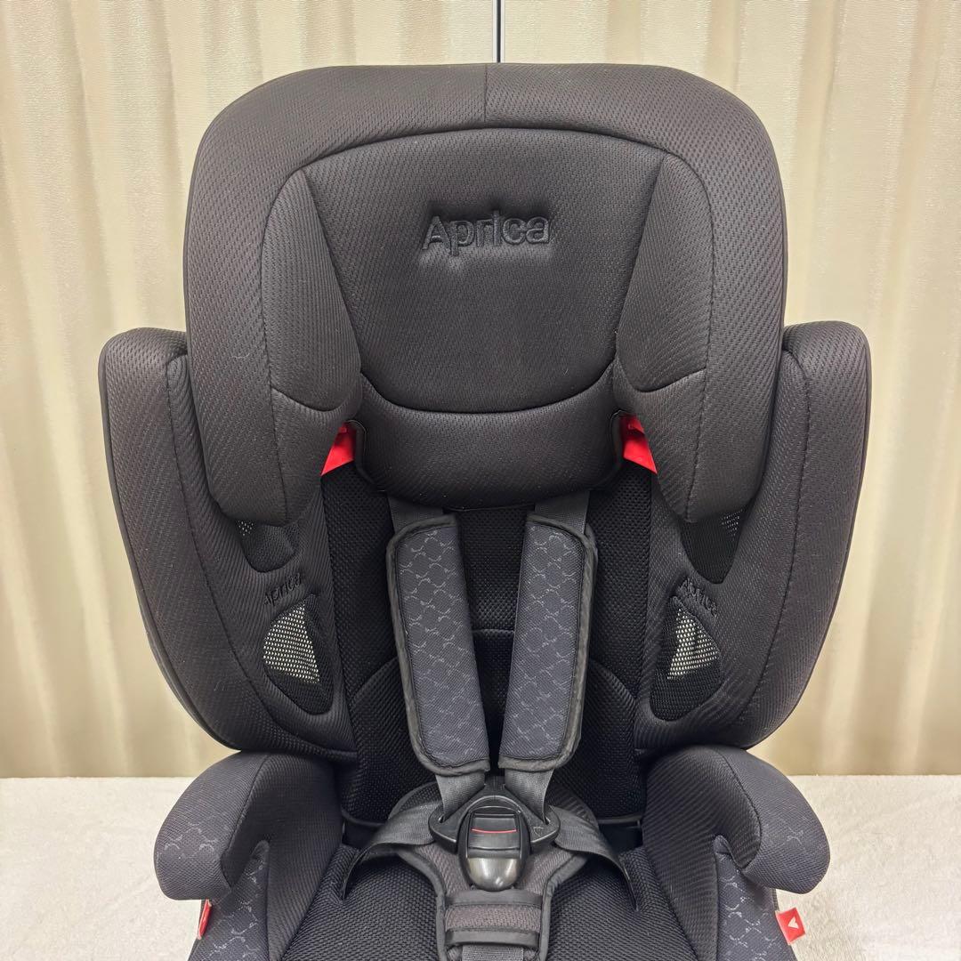 クリーニング済☆綺麗☆1〜11才まで　アップリカ　エアグルーヴ　プラス　ブラック