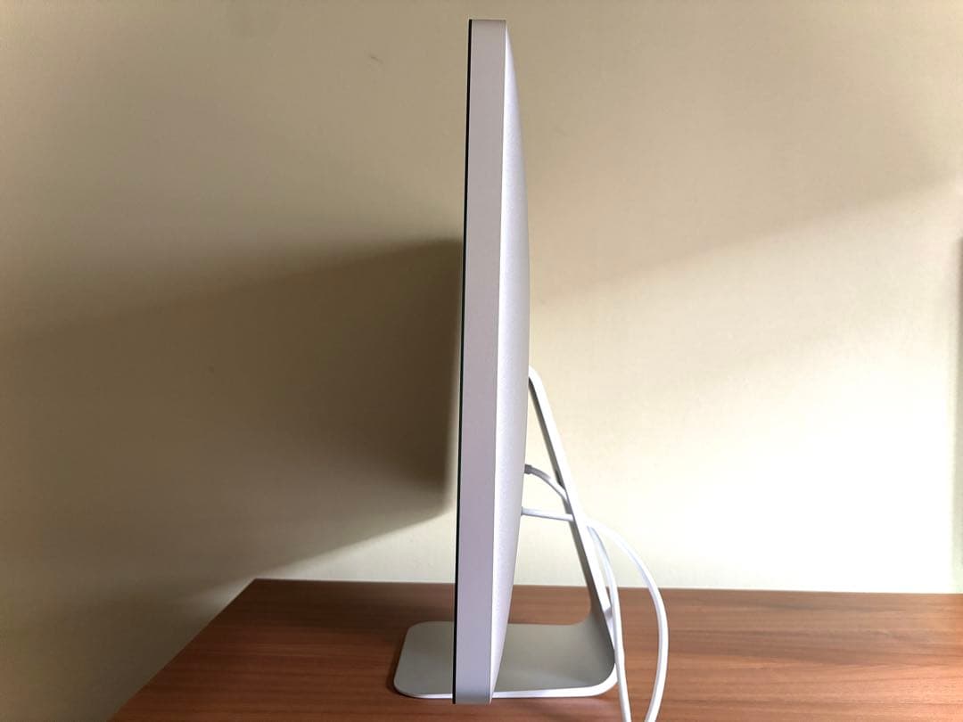 ディスプレイ・モニター本体 Apple Thunderbolt Display 27-inch