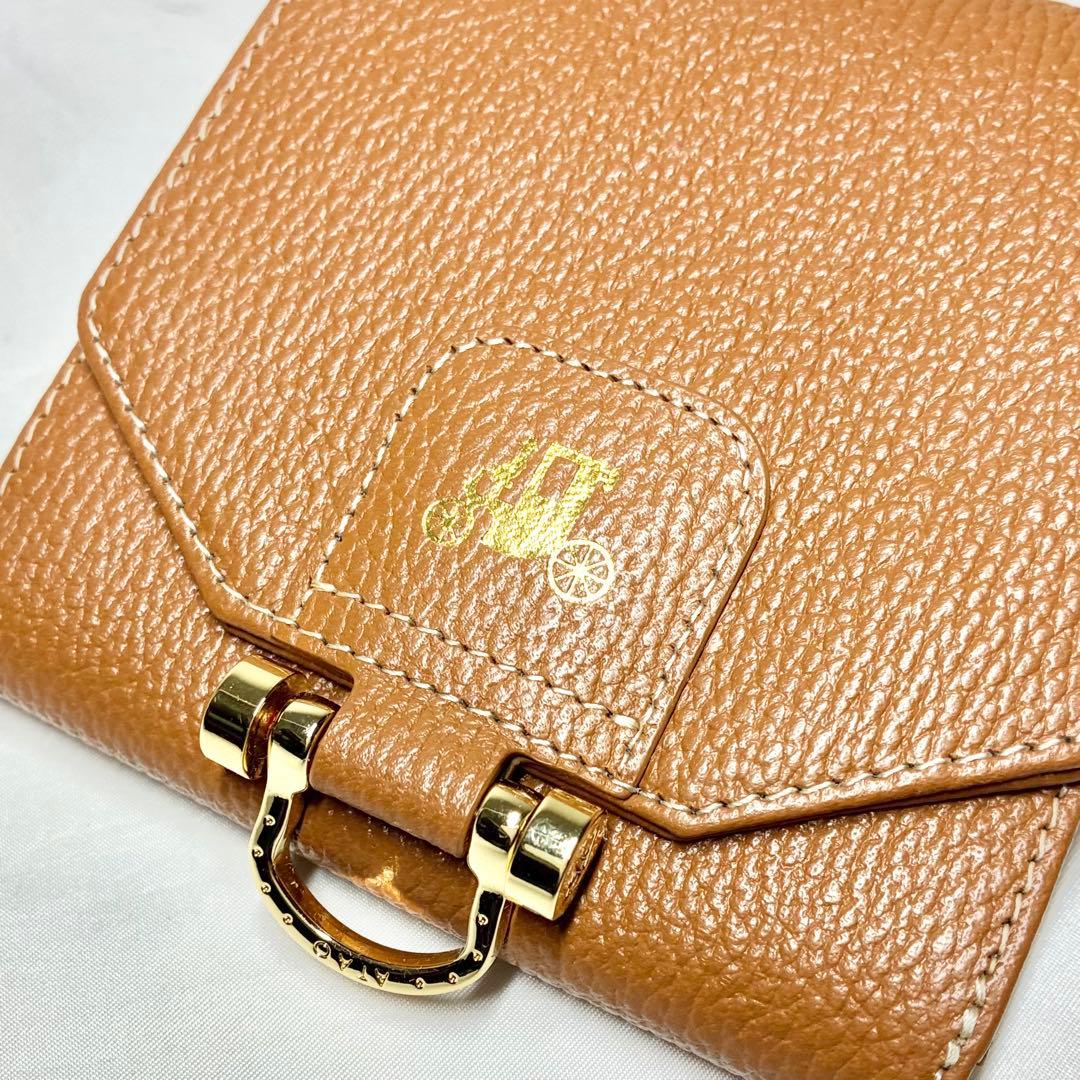 【極美品】 アタオ　rotolo ロトロ 二つ折り財布 シボ革 馬車 キャメル