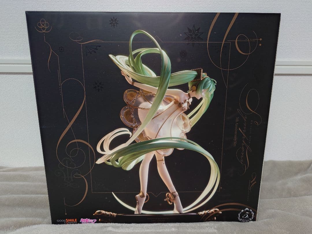 サ*）様 初音ミク フィギュア グッドスマイルカンパニー