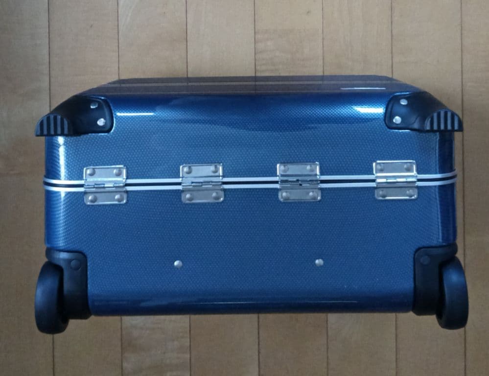 【未使用品・希少色】レジェンドウォーカー　横型キャリーケース　ポリカーボネート製