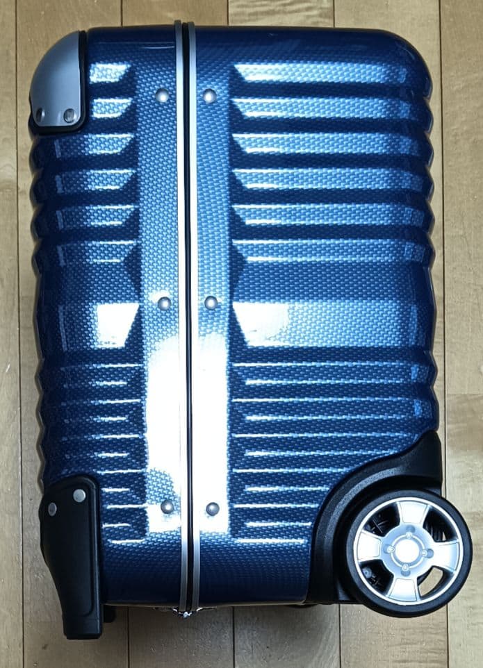 【未使用品・希少色】レジェンドウォーカー　横型キャリーケース　ポリカーボネート製