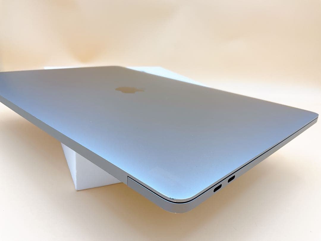 充電92回☆Macbook Pro 2018 15in Corei7 16GB