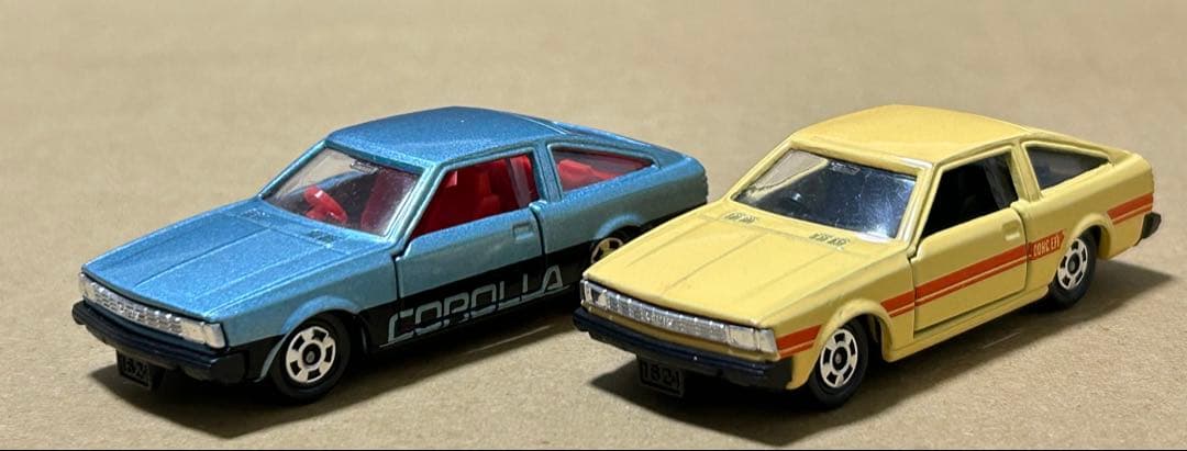 トミカ トヨタ カローラレビン 2台セット