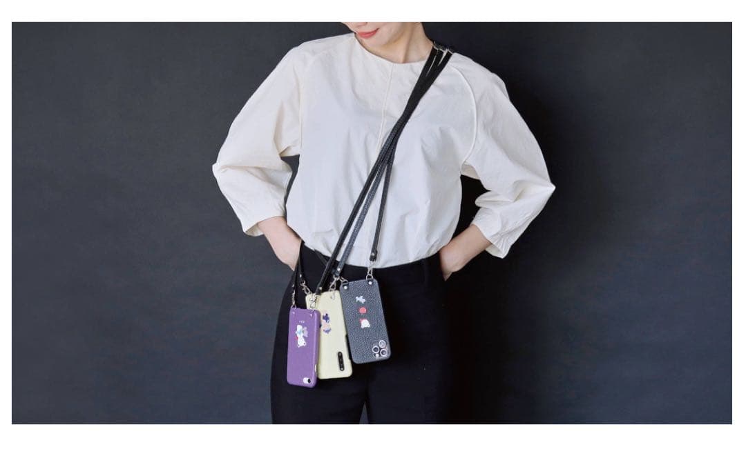 Familiar スマホケース キャラクター付き