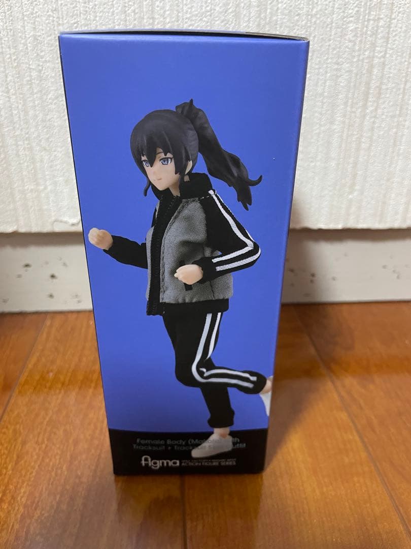 【未開封】 figma 601 女性body マコト ジャージ ＋ スカート　①
