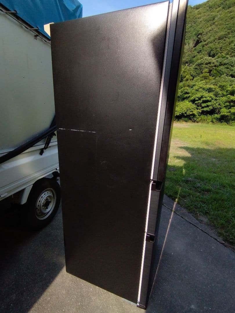 あきら 東芝 3ドア冷蔵庫 GR-V33SC (KZ) 2.3人家族