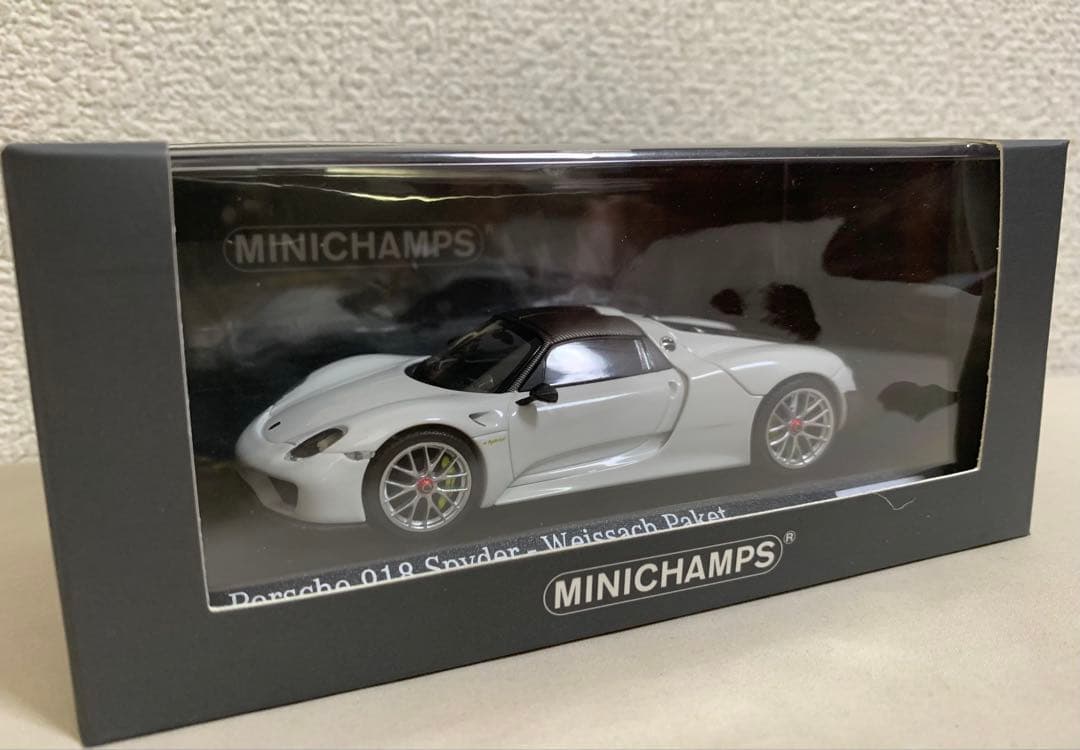 ミニカー 1/43 Porsche 918 Spyder Weissach Paket