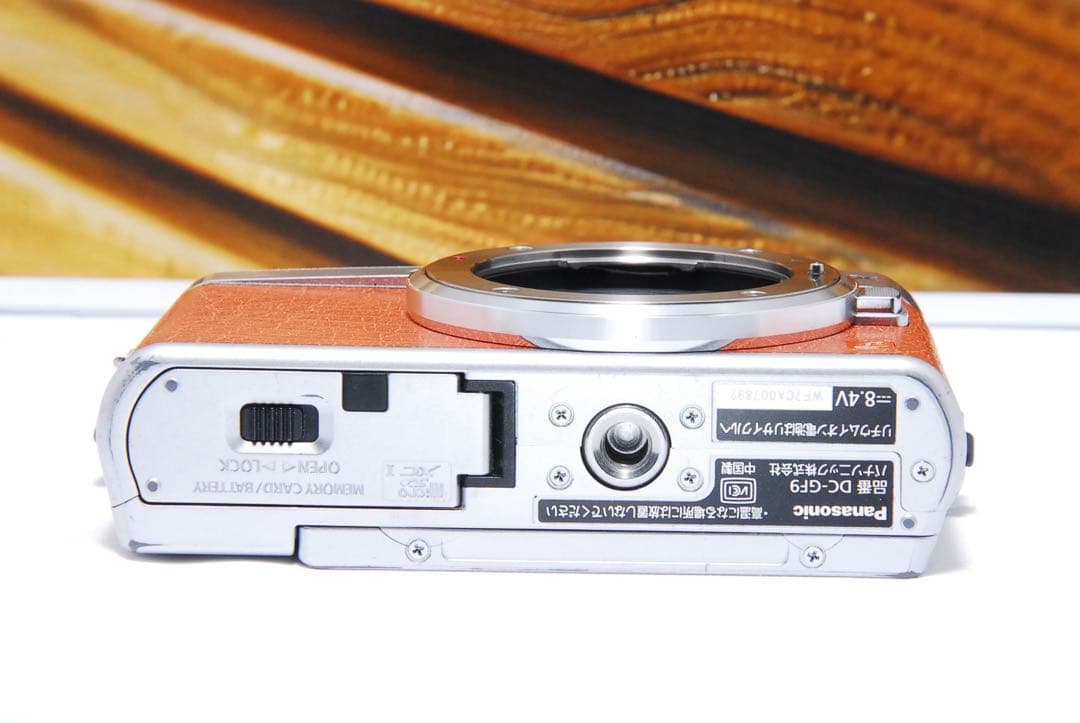 LUMIX GF9 オレンジ 4k SNS Wi-Fi チルト ミラーレス