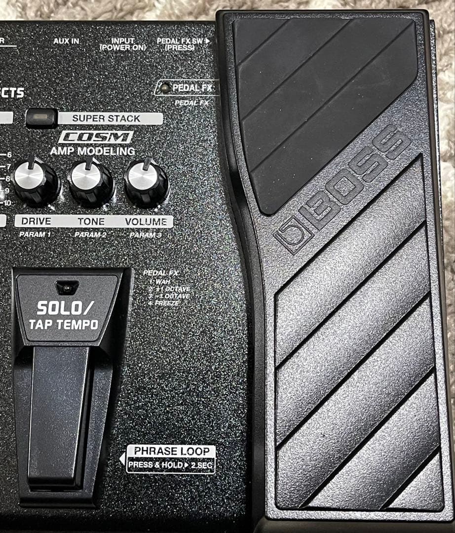 BOSS ME25ギターマルチエフェクター