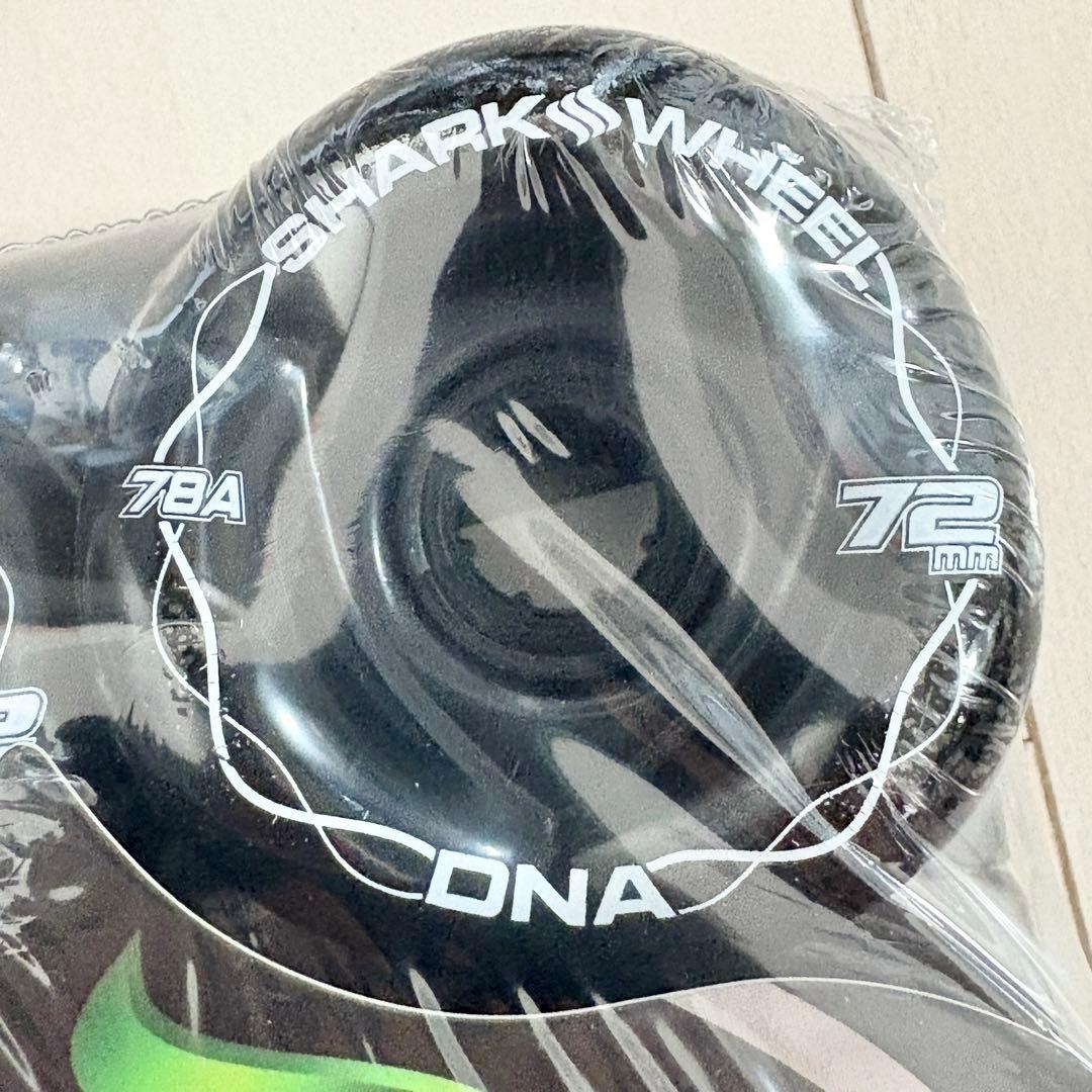 46☆新品 未開封☆シャークウィール 72mm 78a ブラック