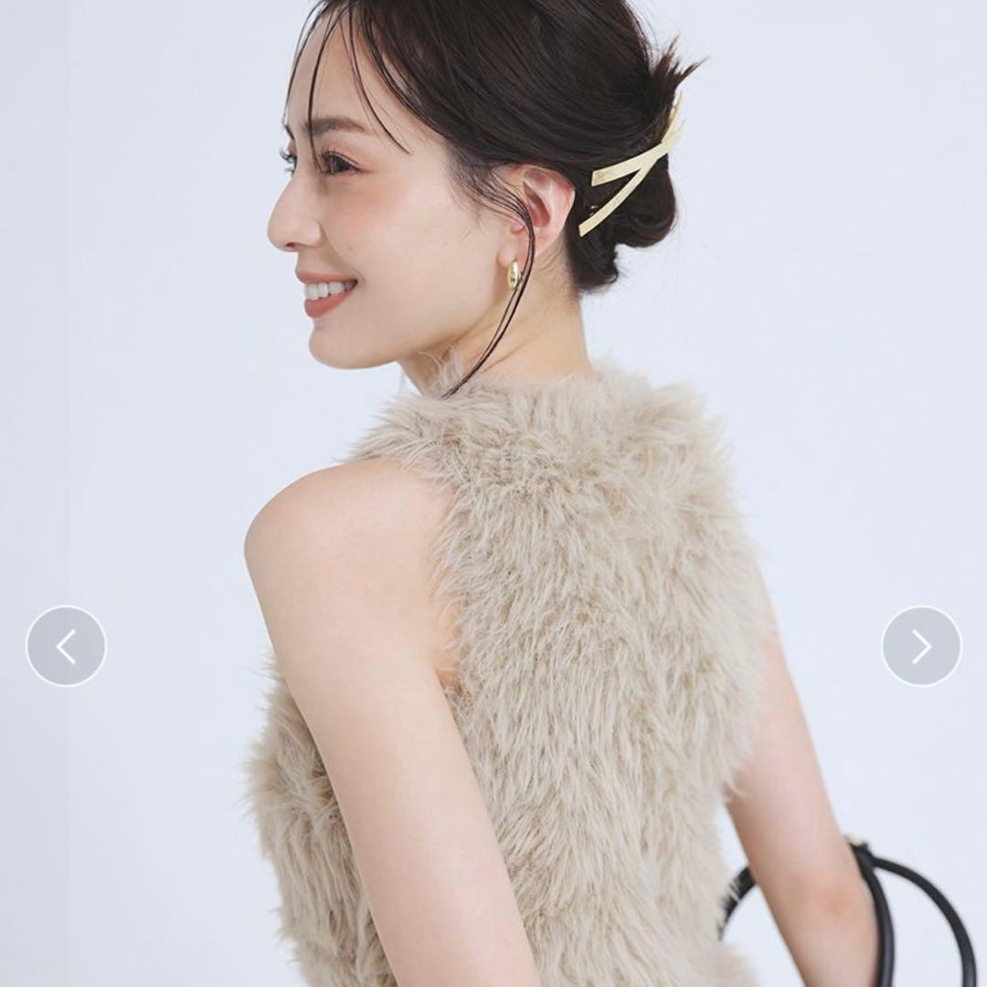 【美品】anuans ファーライクノースリーブニットトップス