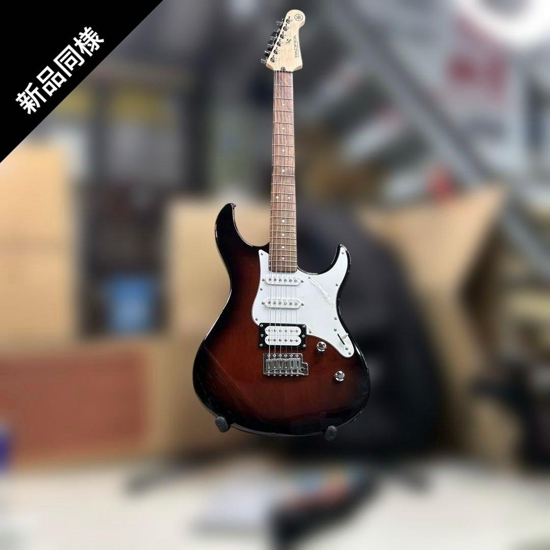 7116【新品同様】YAMAHA Pacifica 112V エレキギター