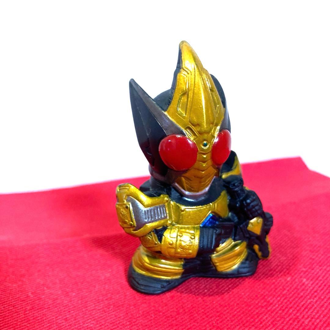 仮面ライダー剣 キングフォーム 剣崎一真 フィギュア 当時物 SHF 真骨彫 王