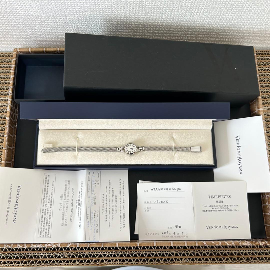 【保証書•ケース付】ヴァンドーム青山•腕時計•ダイヤモンド0.11カラット