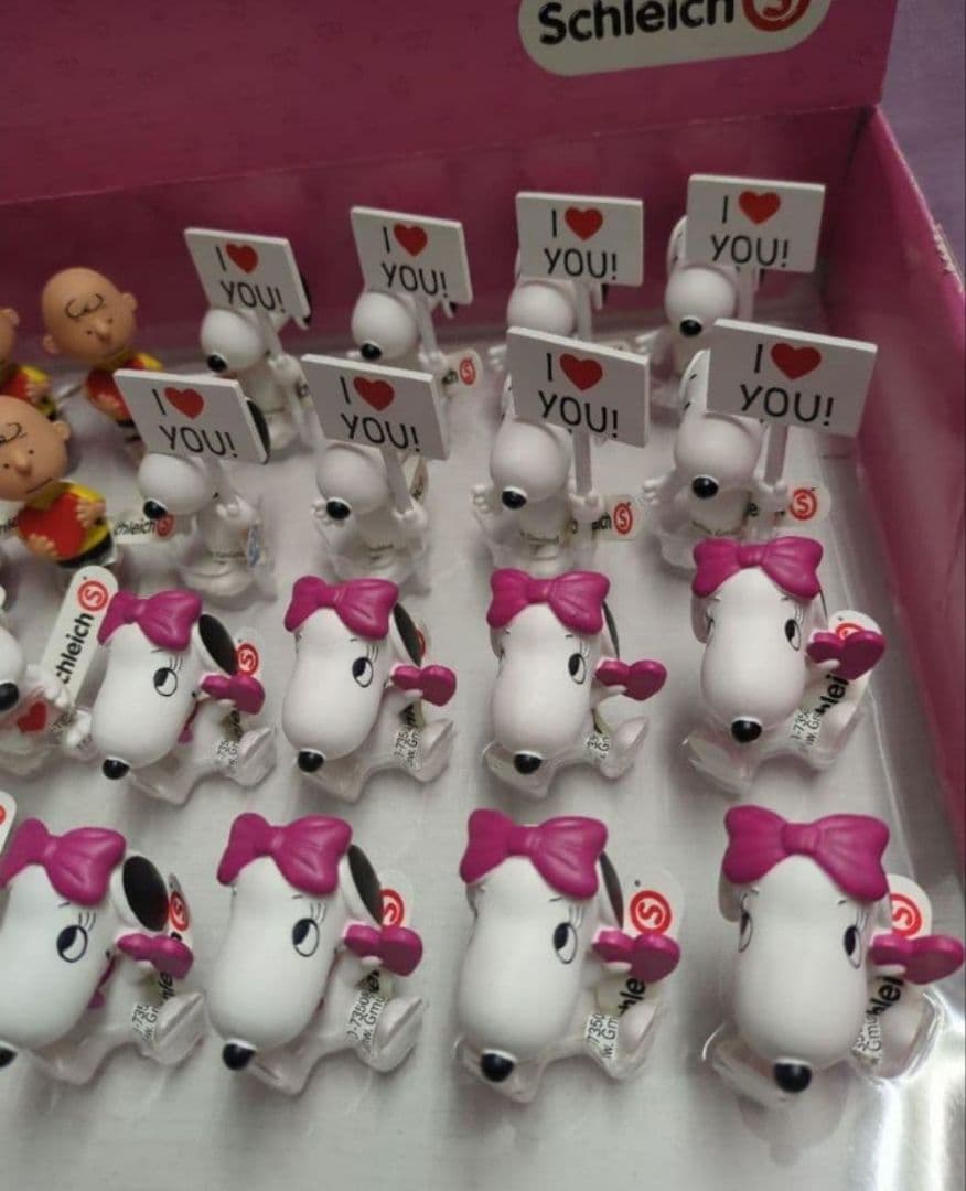 スヌーピー　PVC フィギュア　大量　シュライヒ　ハート　アメトイ　一箱　BOX