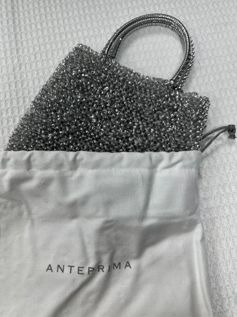ANTEPRIMA シルバー ビーズハンドバッグ