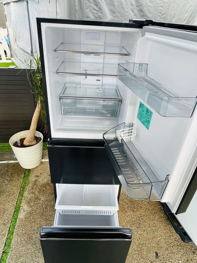 冷蔵庫　haier 2023年製 286L 綺麗です^_^