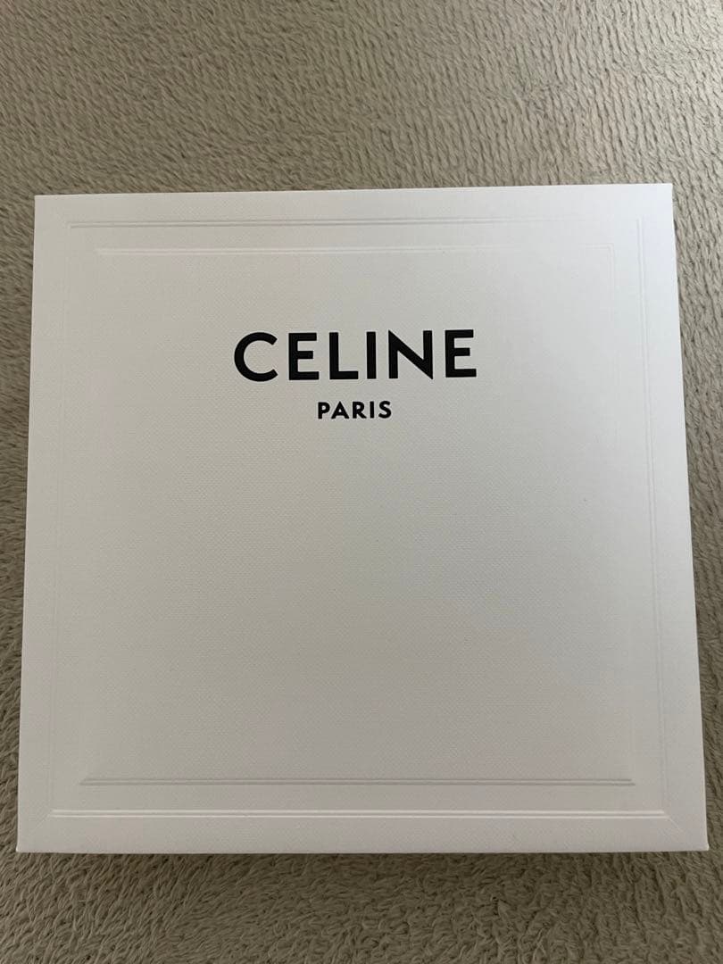 CELINE二つ折財布
