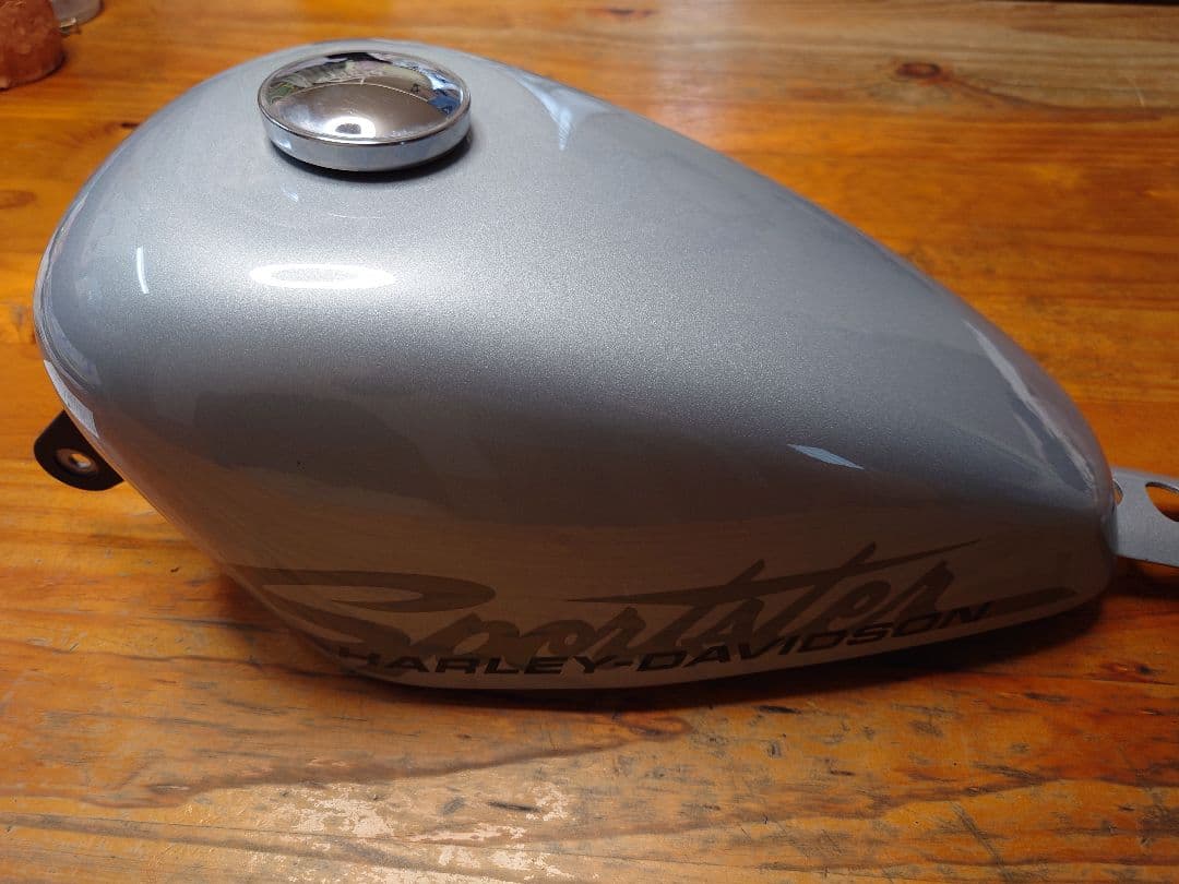 HARLEY-DAVIDSON 純正タンク　XL1200X　タンク