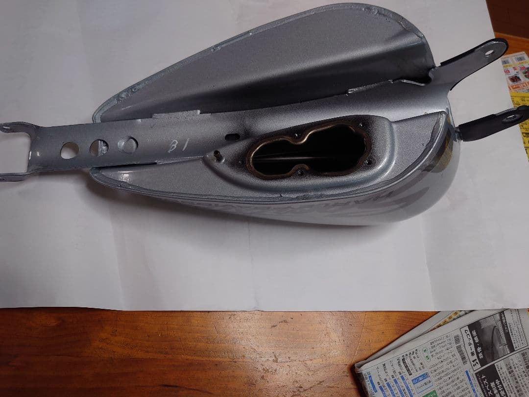 HARLEY-DAVIDSON 純正タンク　XL1200X　タンク