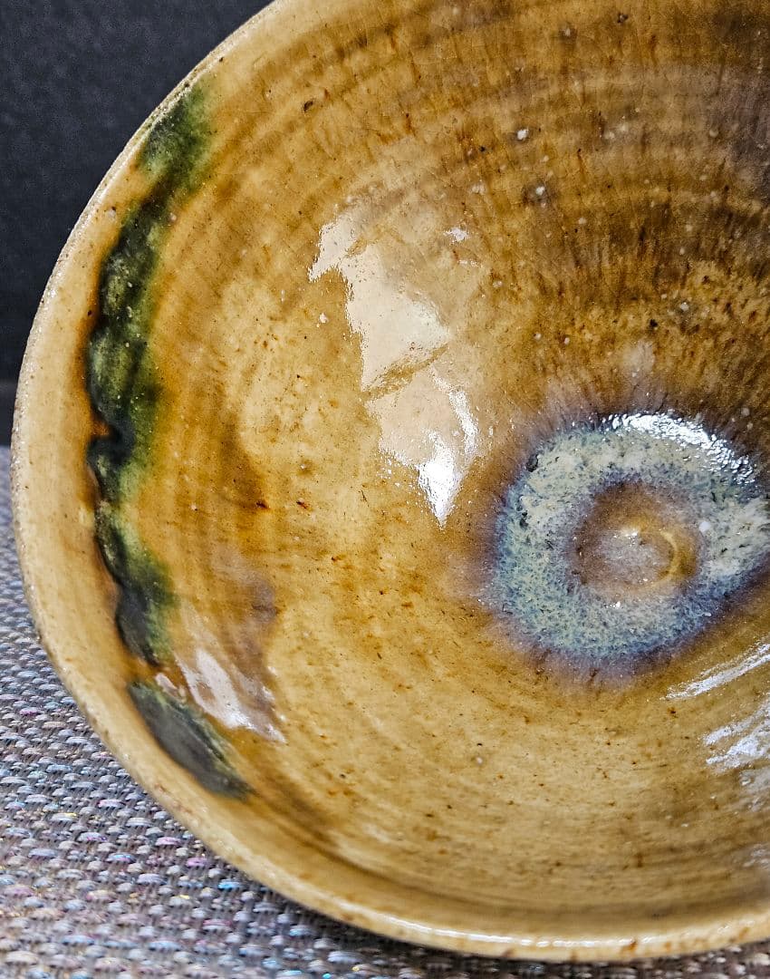 【名碗❗】
時代古作品】明治時代　瀬戸織部　黄瀬戸　織部　たんぱん海鼠釉　茶碗