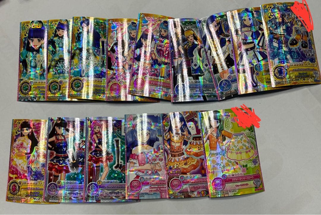【美品】アイカツカード、学生証　３９３枚まとめ売り