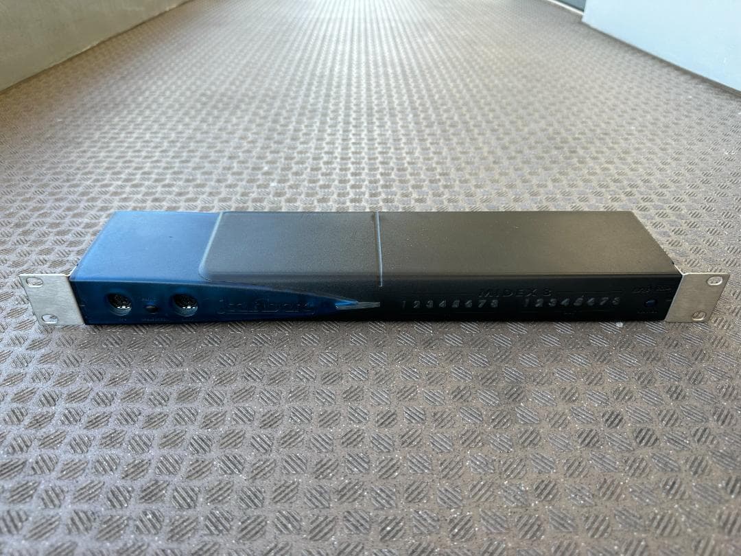 Steinberg MIDEX 8 MIDIインターフェース