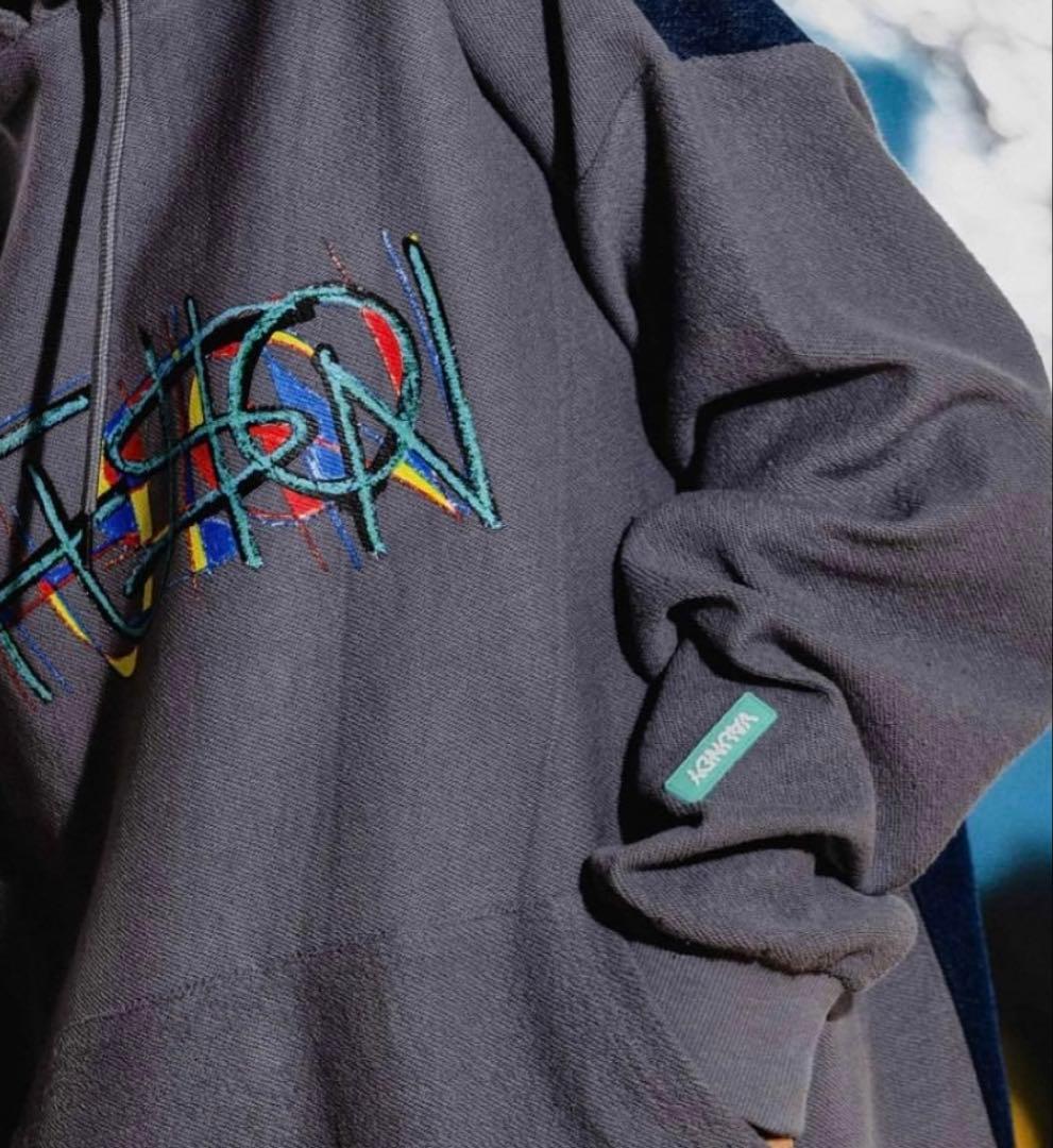 Vaundy ロゴフーディパーカー