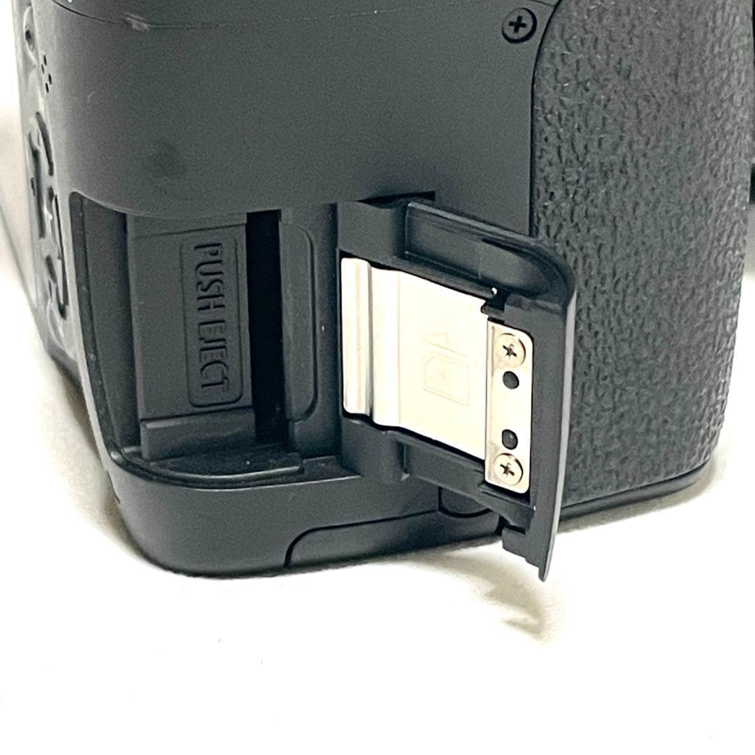 初心者歓迎❤️ Canon EOS Kiss X3 タムロン高倍率レンズセット