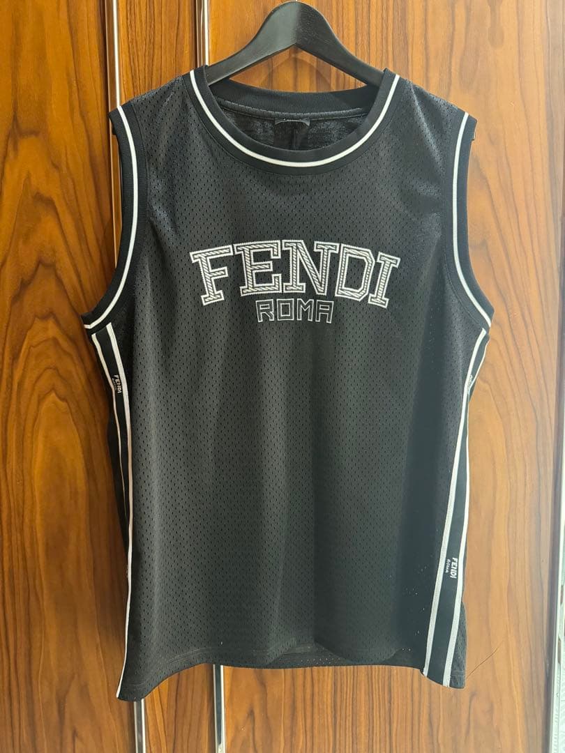 ロゴメッシュ　タンクトップ　フェンディ アクティブ　バスケットボール カプセル