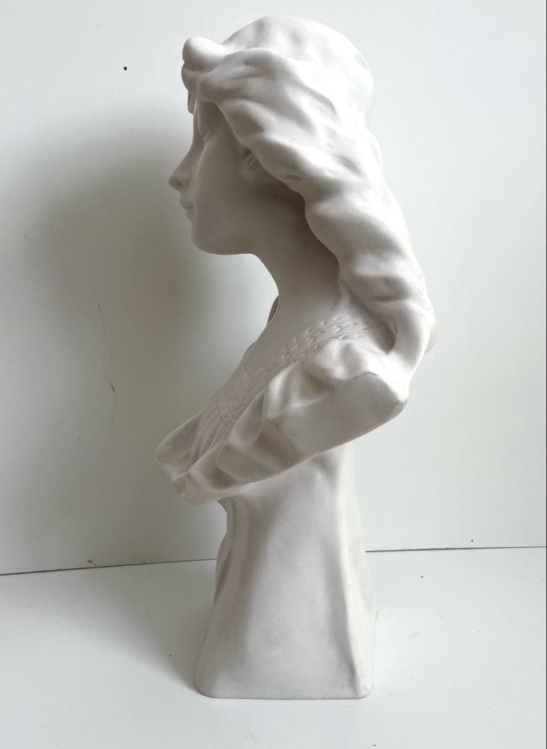 スズランの少女 石膏像 デッサン オブジェ アート 絵画 すずらんを持った少女