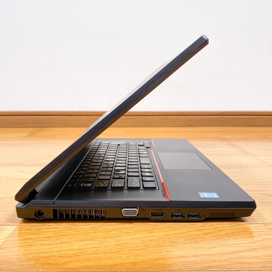 贅沢性能！i5 メモリ16 SSD512 性能重視の方に最適ノートパソコン富士通