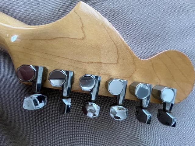 東海楽器 tokai Silver star SS-48 OWR スパゲティロゴ