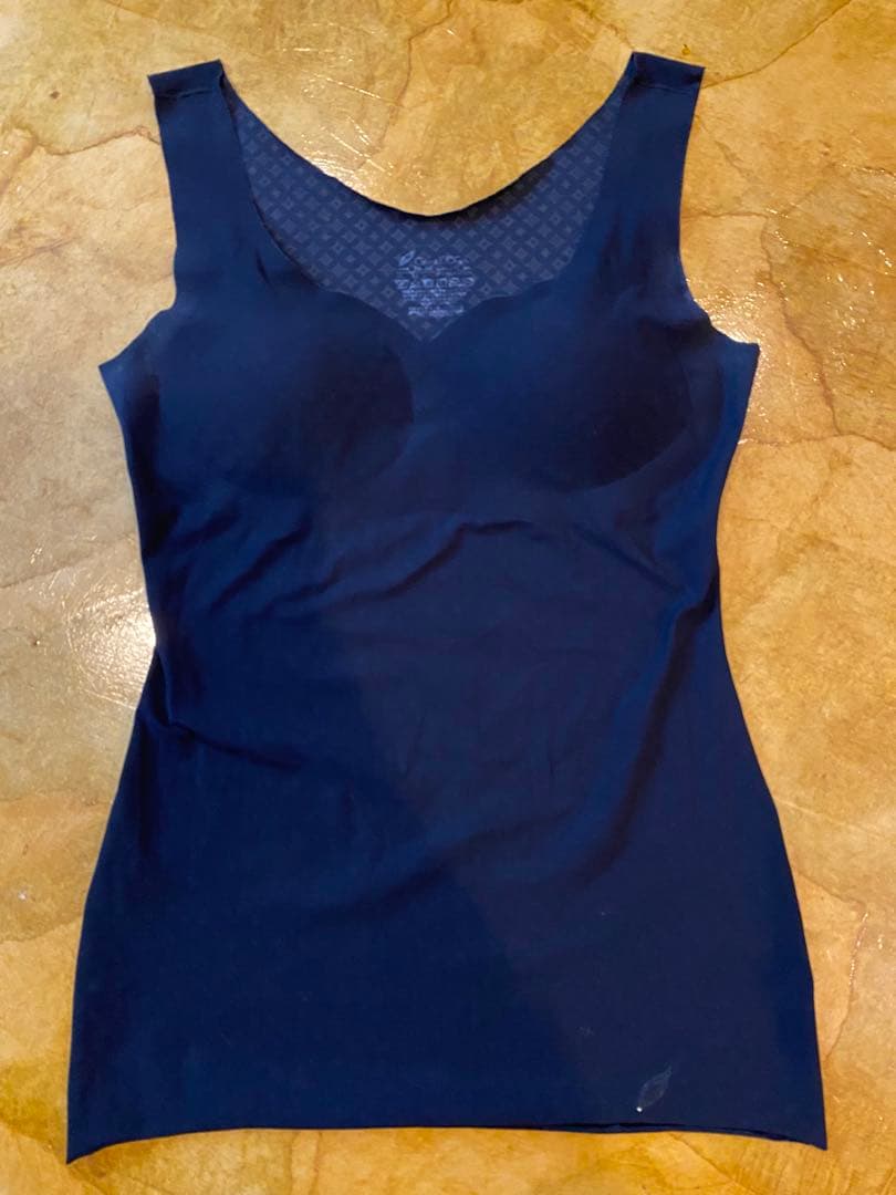 グラントイーワンズ　ホルミシス　タンクトップ　M