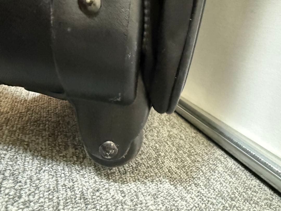 さ*た様 【正規品】プラダ PRADA キャリーケース 黒 ラスト一個