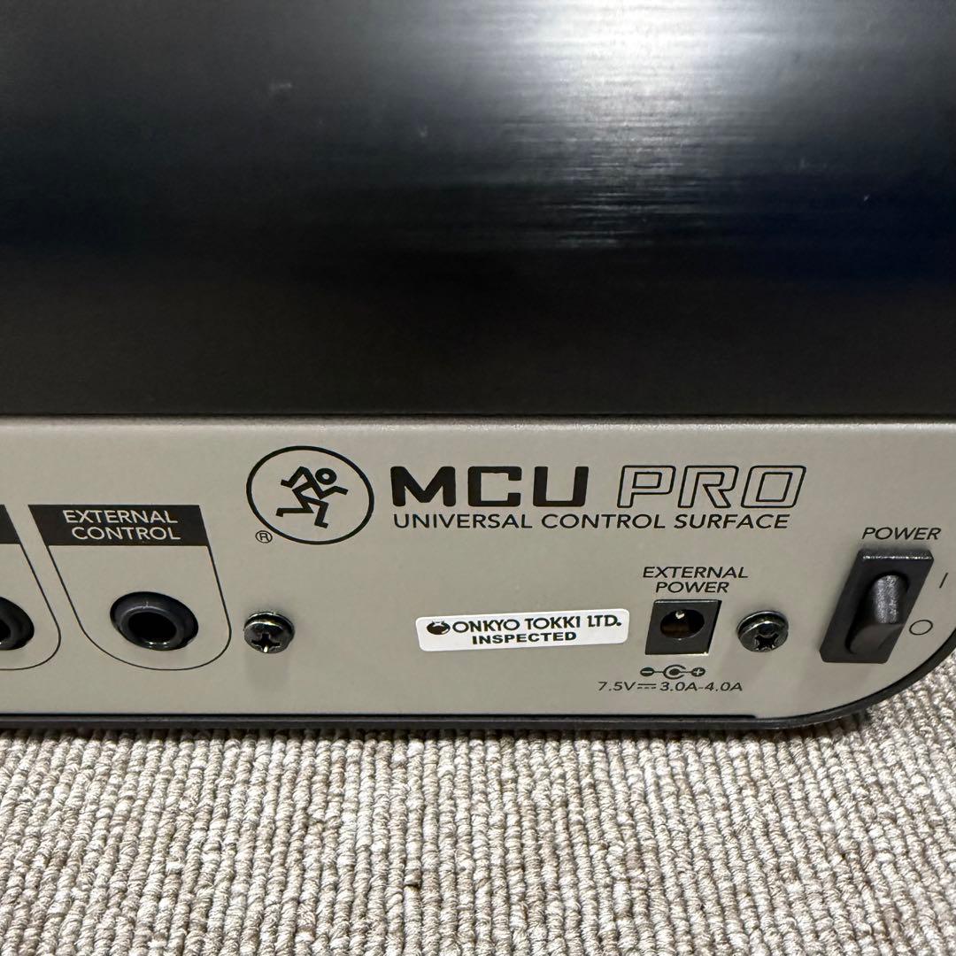 MACKIE MCU Pro DAWコントロールサーフェス