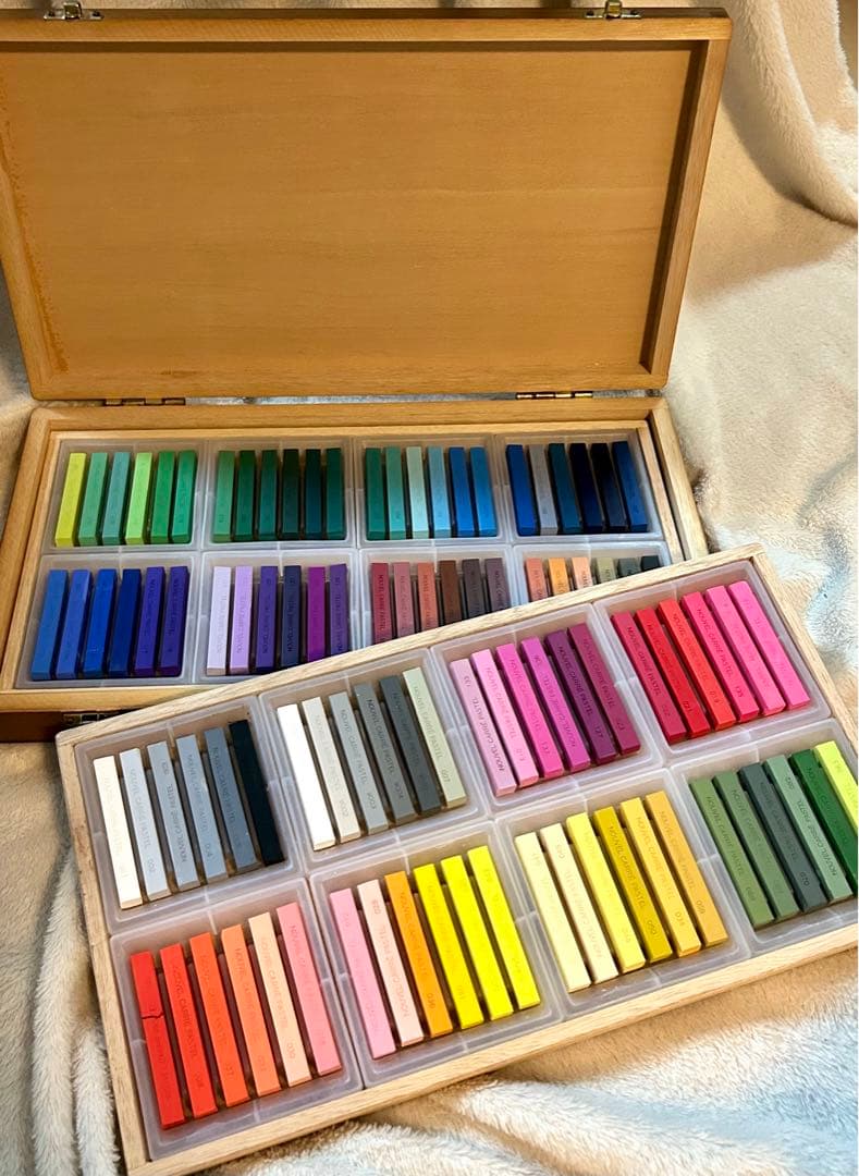 【即購入可】NOUVEL CARRE PASTEL 96色 木箱