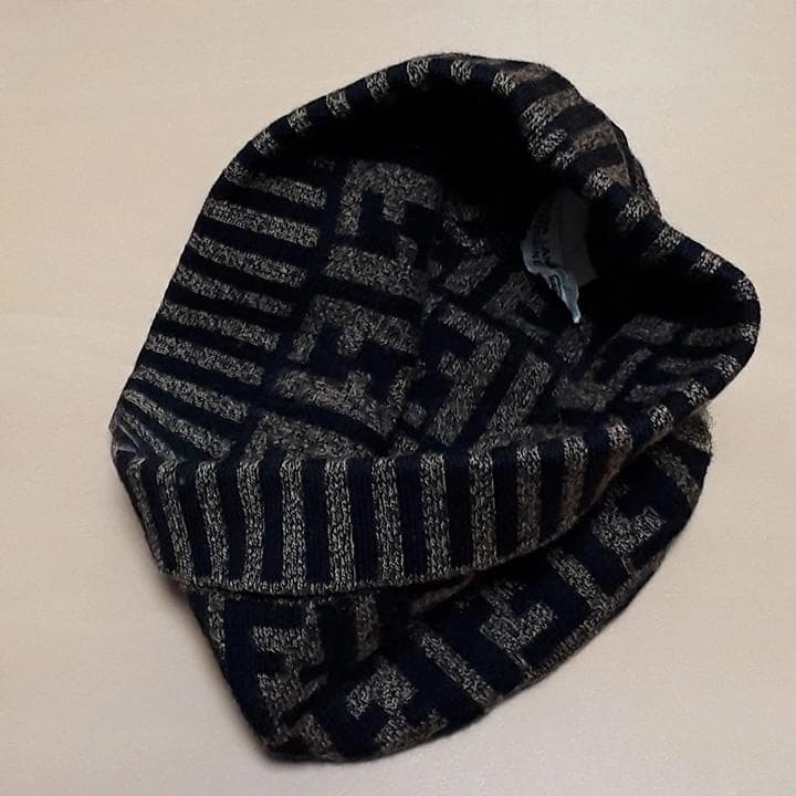 FENDI ズッカ柄 ウール ニット帽