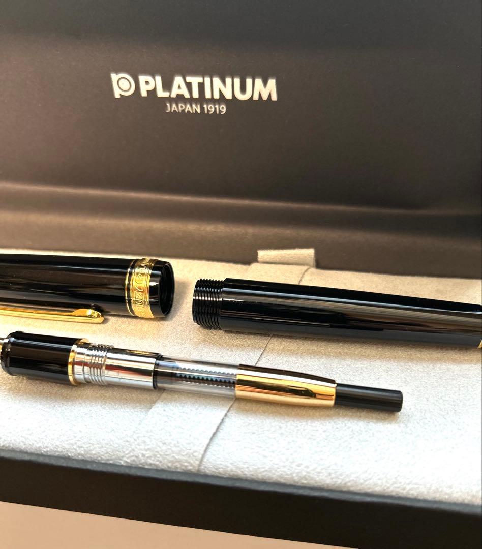 プラチナ センチュリー3776 黒 万年筆 F