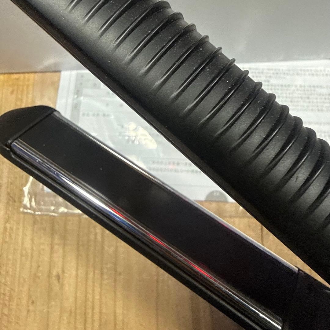 Yヤ221 YA-MAN ヤーマン　ストレートアイロン【修理品】