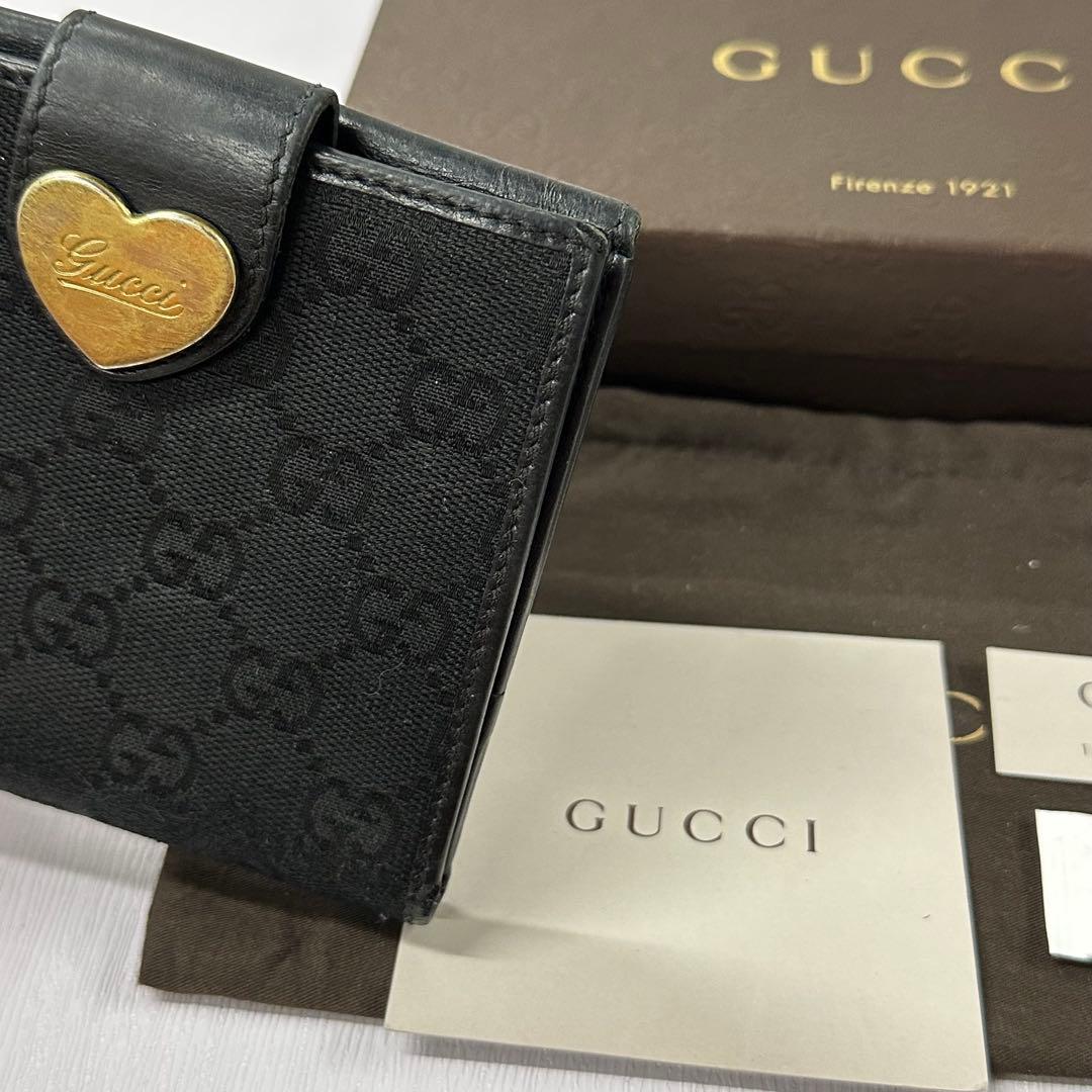新品同様‼️ グッチ　GUCCI 財布　折り財布　GGキャンバス ハート金具