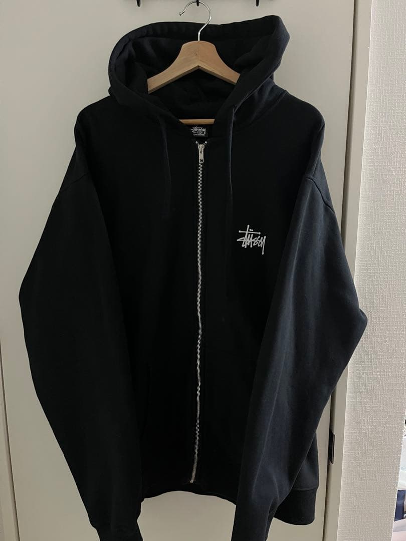 Stussy ブラック ジップアップパーカー XL
