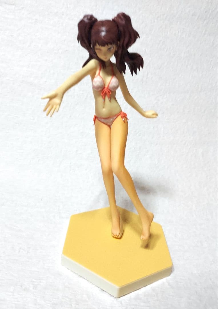 ペルソナ4 P4U フィギュア 久慈川りせ 里中千枝 天城雪子 水着