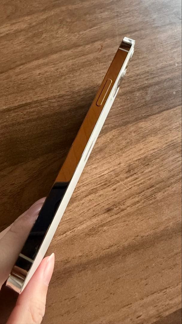 Apple iPhone 12Pro ゴールド 本体