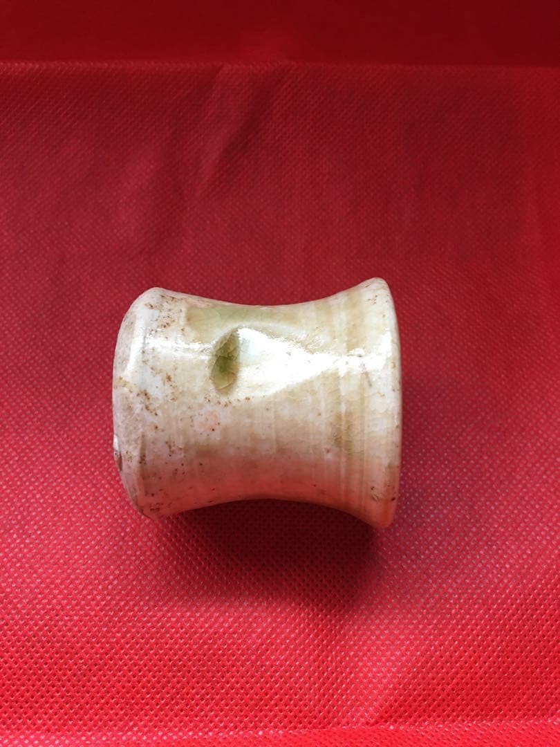 美濃焼　茶筅立て　(天正末年から江戸前期)