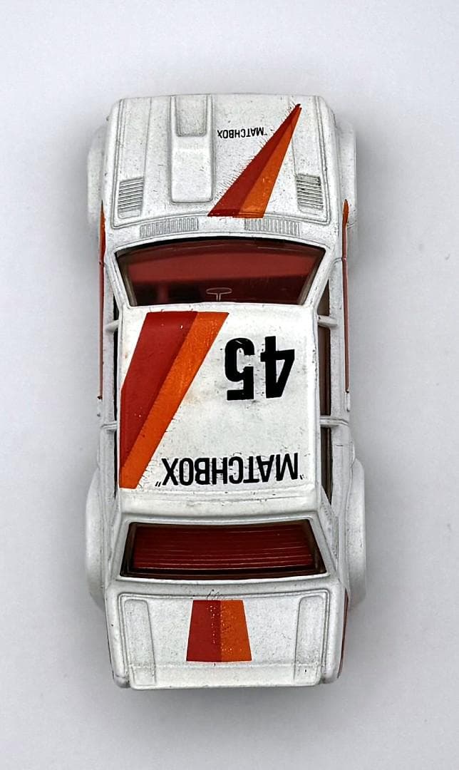マッチボックス ミニカー フィアット アバルト 131 ラリー 箱付