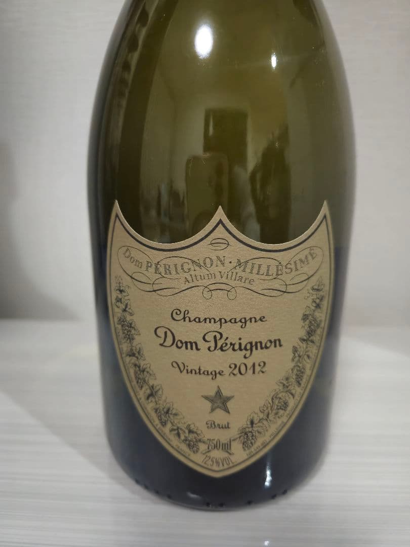 ドンペリニヨン 未開栓 Vintage 2012