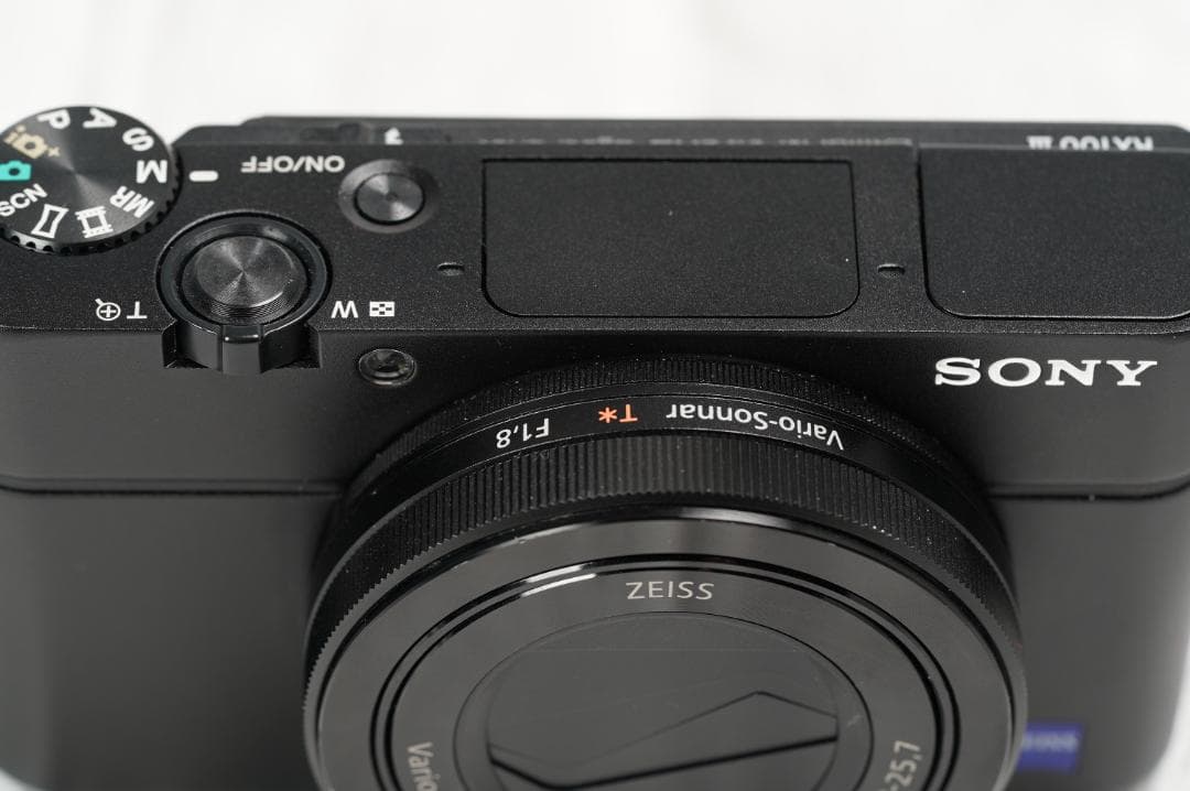 SONY RX100 III コンパクトデジタルカメラ