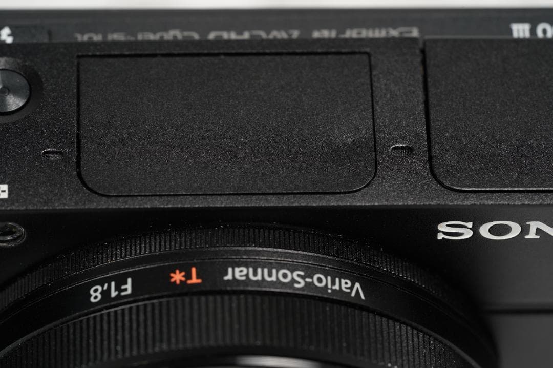 SONY RX100 III コンパクトデジタルカメラ